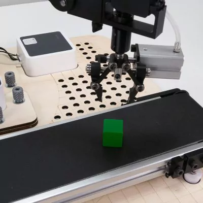 Dobot79